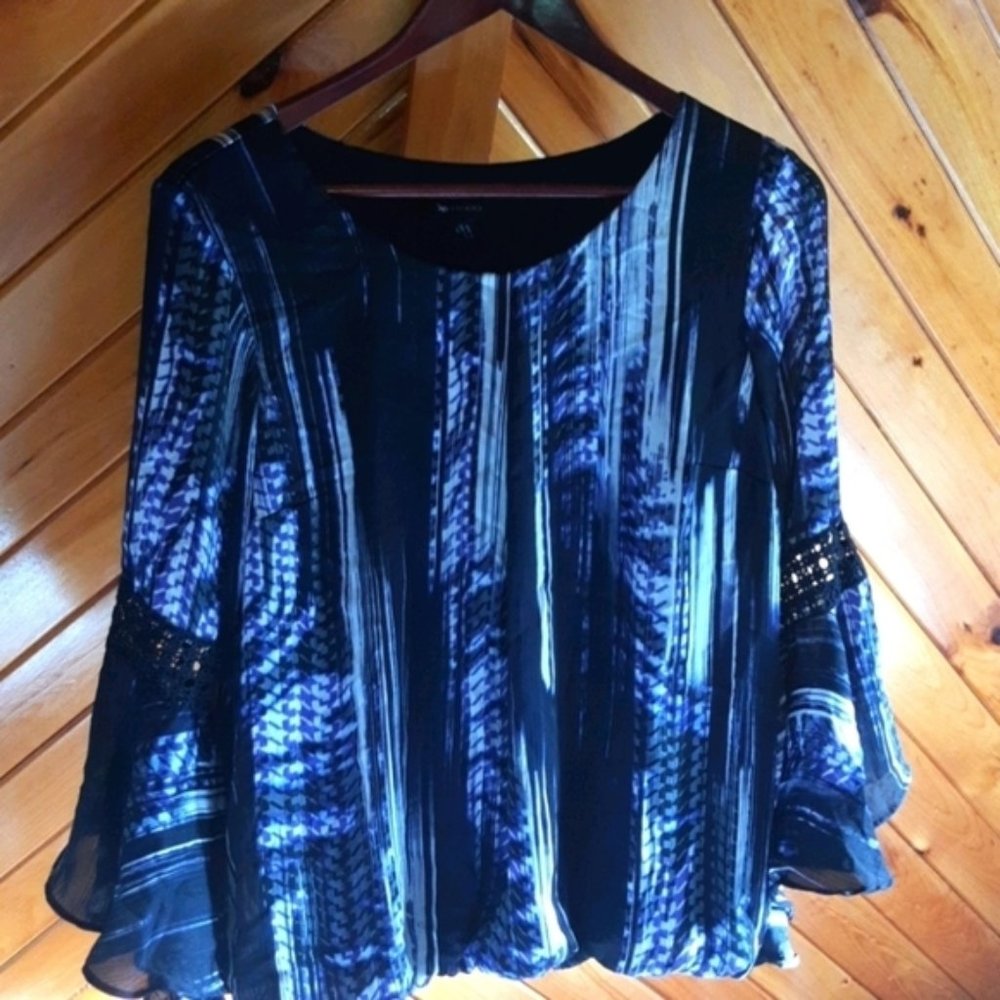 AB Studio Bell sleeved top 155